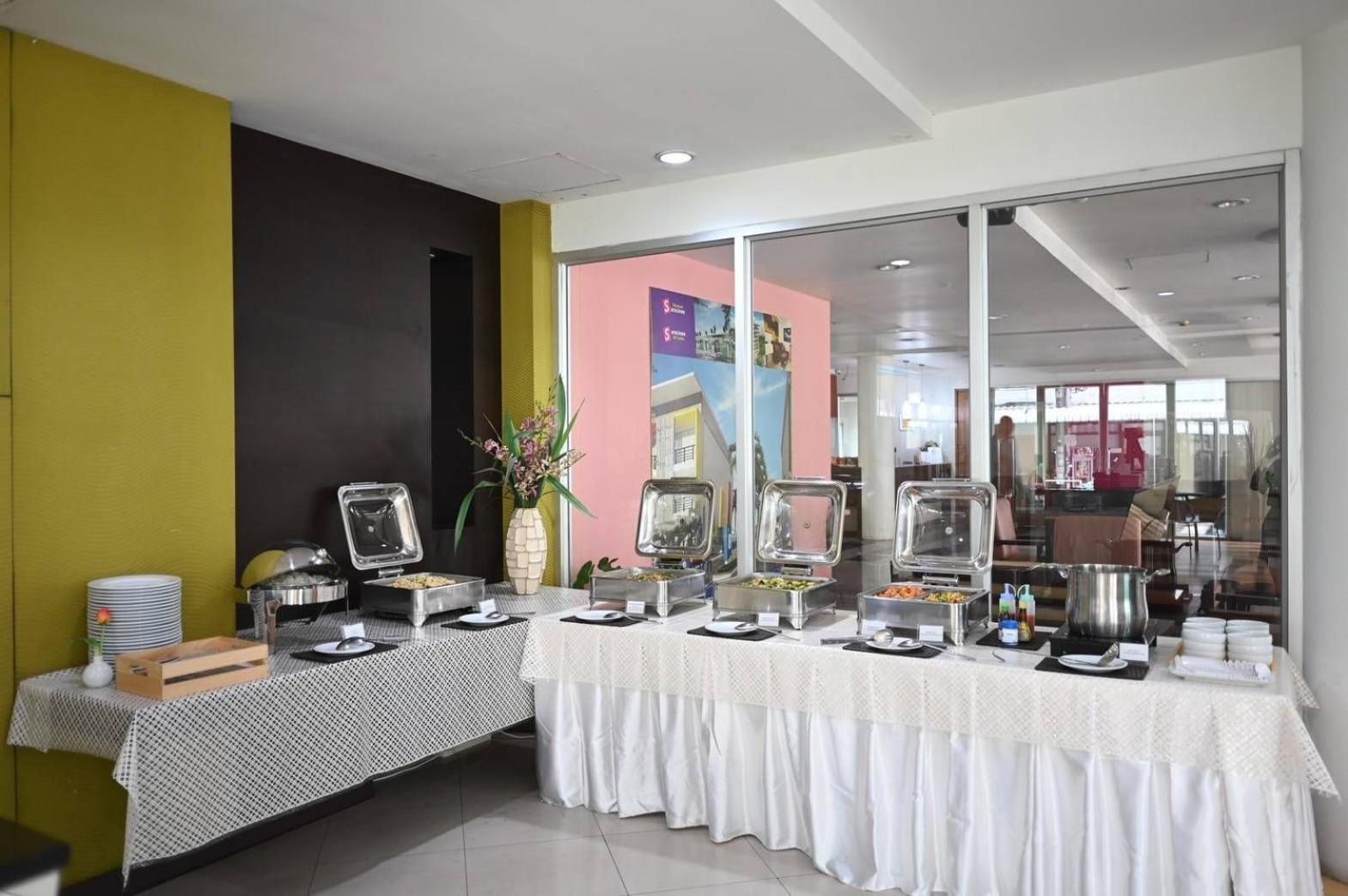 Mansion Sarasinee @ Chatuchak Bangkok Esterno foto
